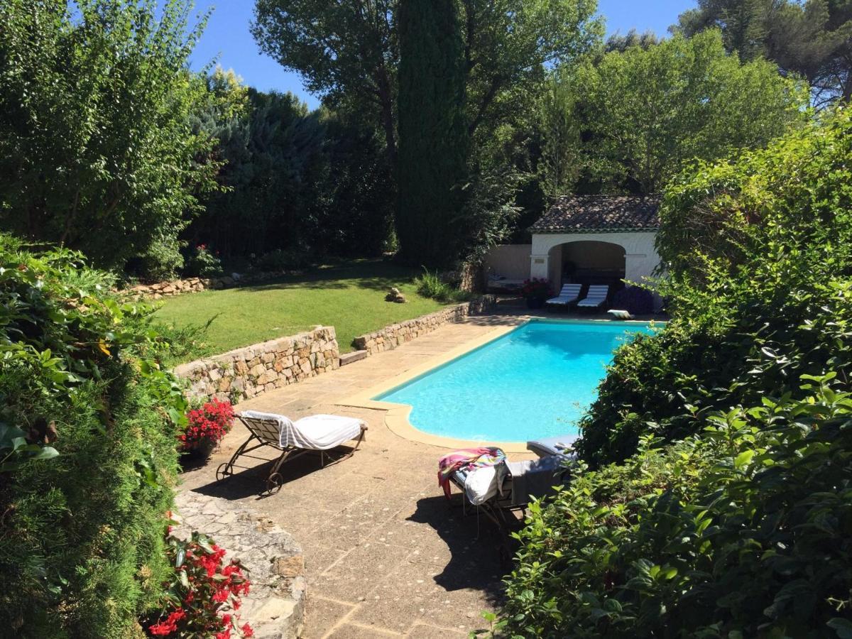 La Ferme Bed & Breakfast Saint-Marc-Jaumegarde Dış mekan fotoğraf