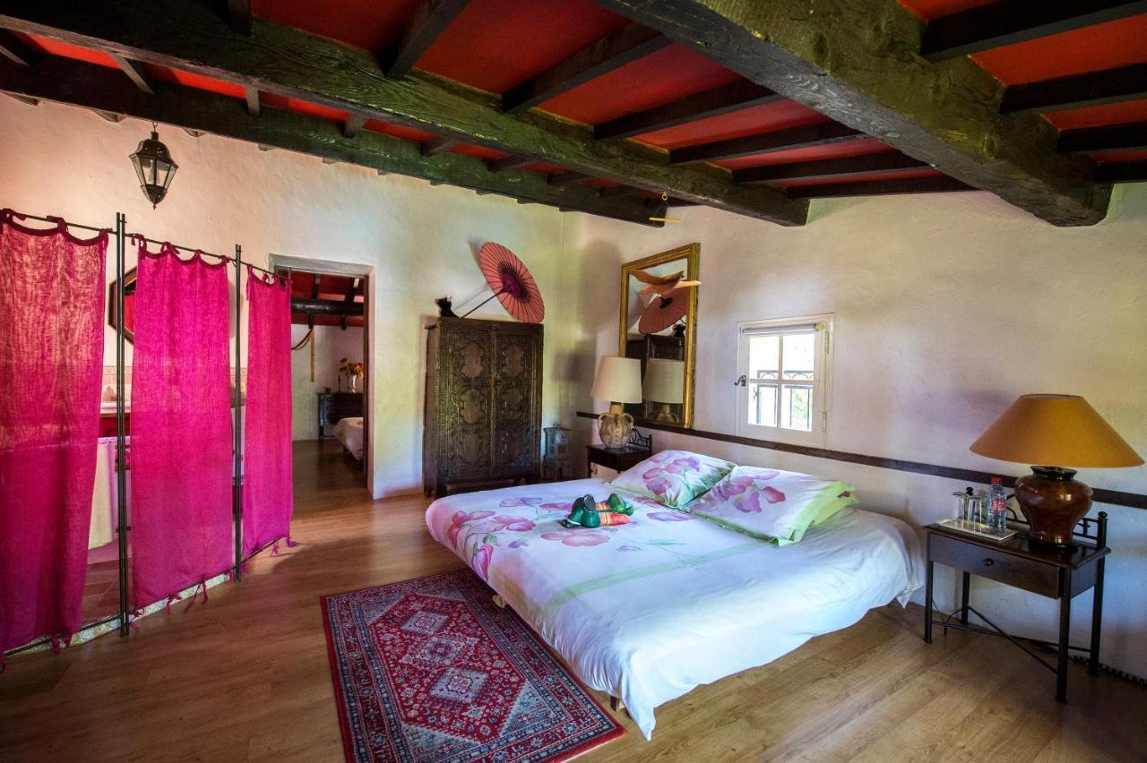 La Ferme Bed & Breakfast Saint-Marc-Jaumegarde Dış mekan fotoğraf